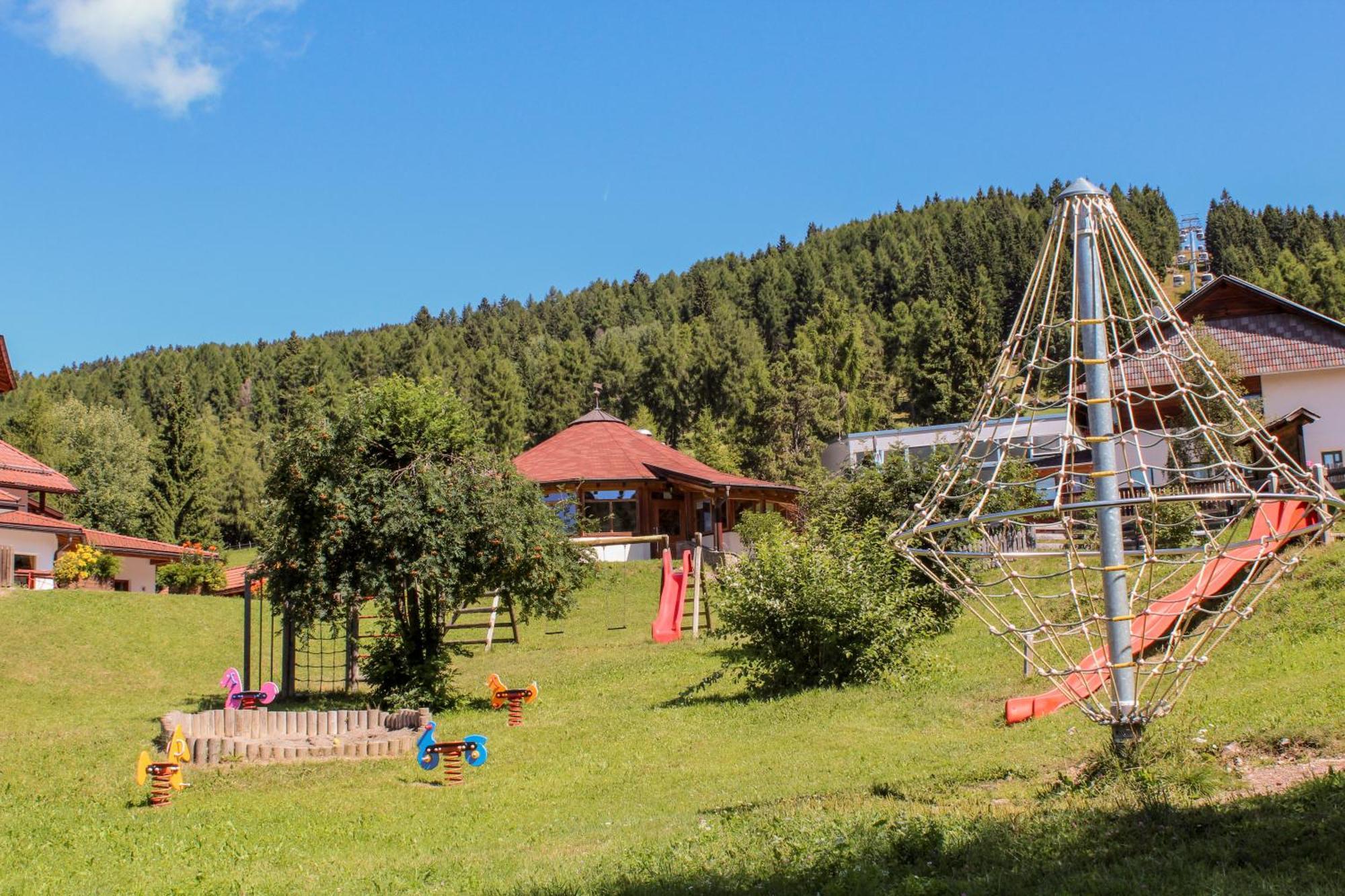 Zum Zirm Hotel 3*